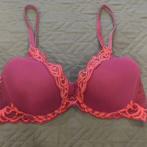 Natori Feather Lace Contour Bra36B